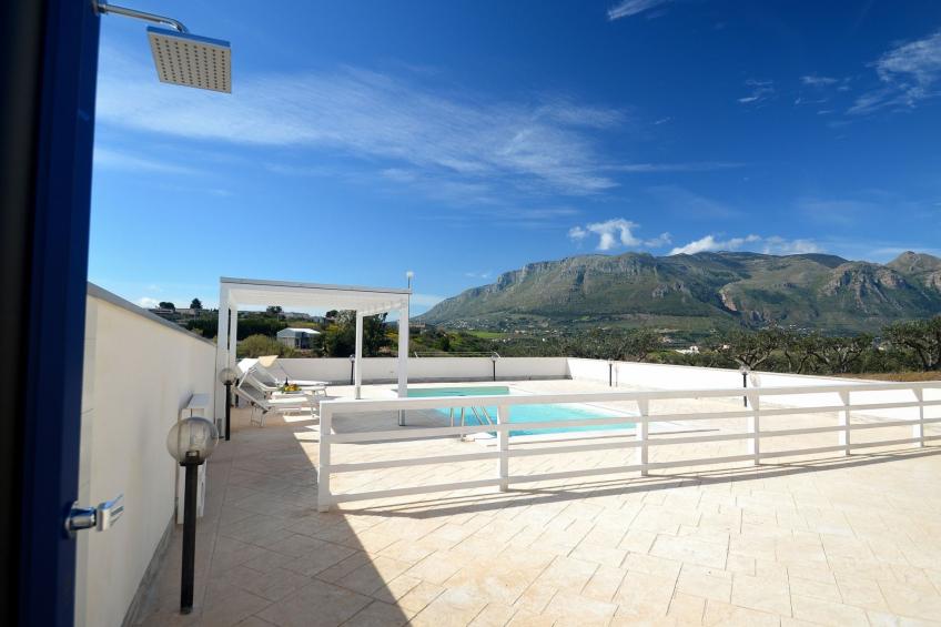 Chalet mit privatem Pool 8 Plätze klimatisiert Parkplatz bbq - foto 9