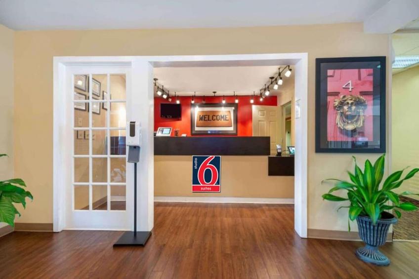 2 QUEEN BEDS | SUITE, NSMK, KITCHEN - foto 3