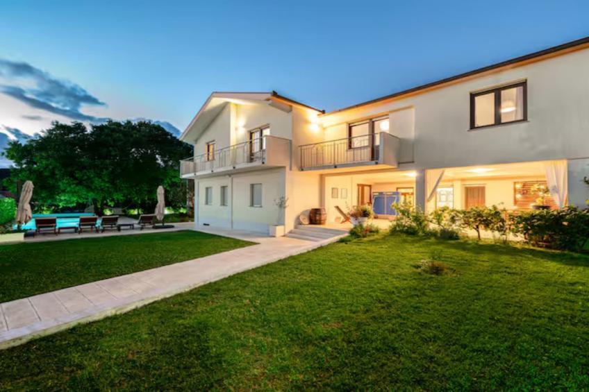 Villa Mima Pool Retreat - Five Bedroom Villa With Pool - foto 29