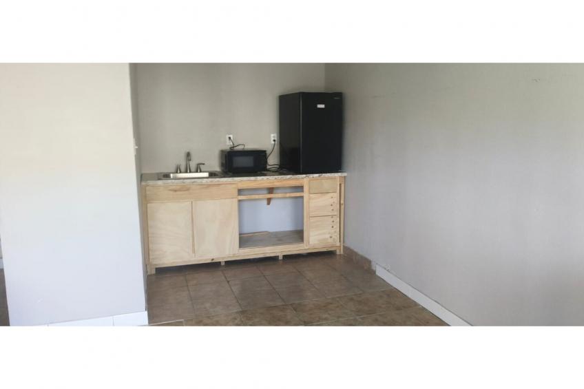 King Bed with Kitchenette Non-Smoking - foto 13