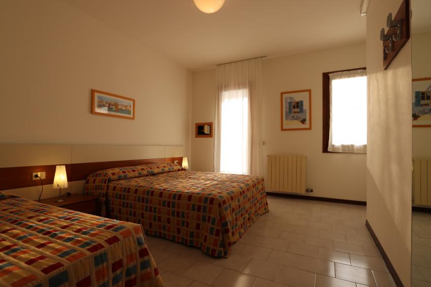 Vakantiehuis Bungalow in een rijtje met terras - BF-RYHV - foto 25