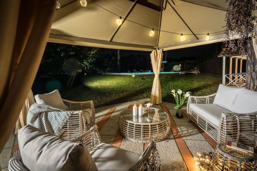 Villa mit Garten und privatem Pool - foto 5