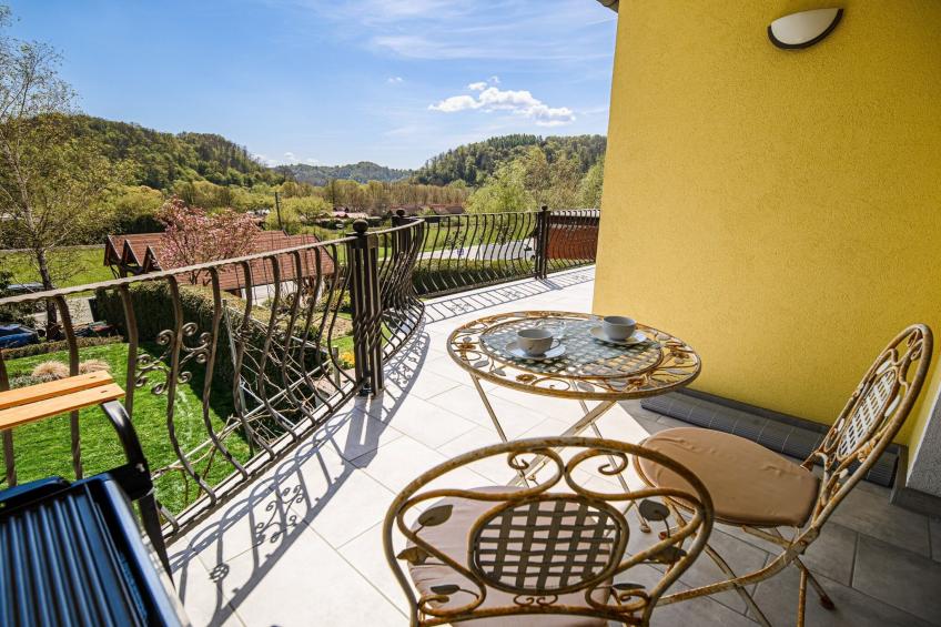 Sunny and Spacious Apartments with Terrace near Water Park - One Bedroom Apartment with Terrace - foto 23