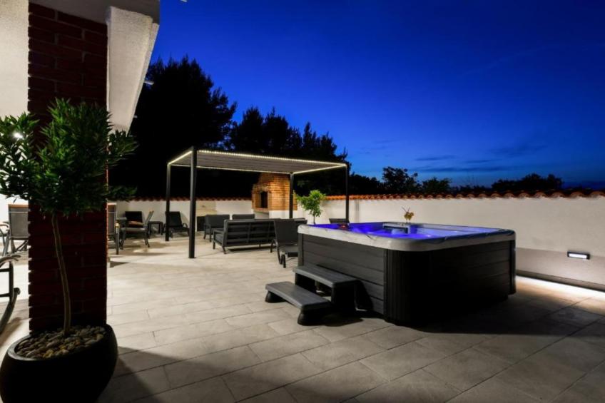 Four Bedroom Villa With Hot Tub - foto 27