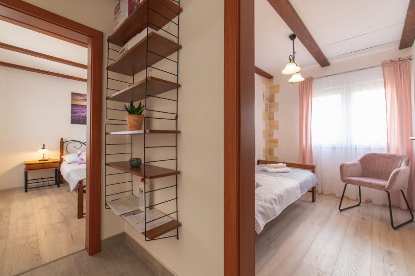 Serene Retreat Holiday Home with Pool - Two Bedroom Holiday Home with Pool - foto 7