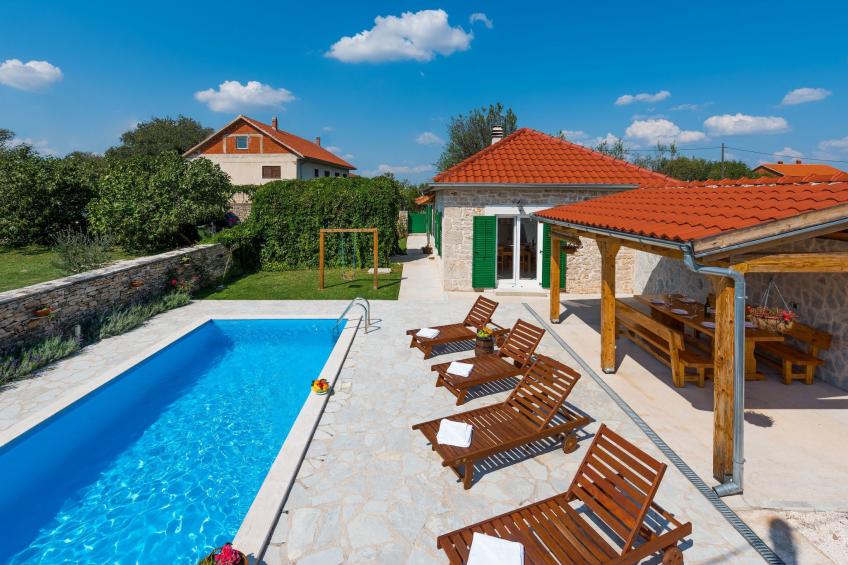 mit pool Nationalpark Krka