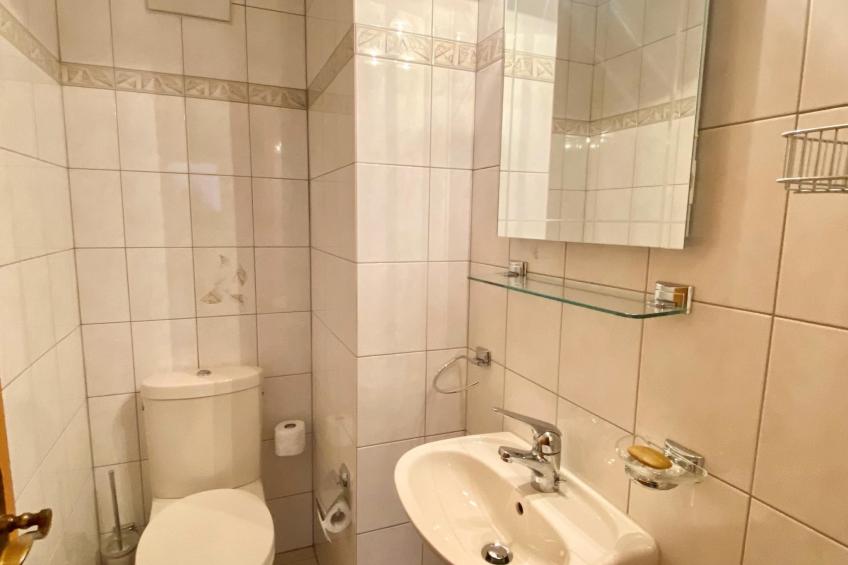 Chalet Kristall # 6-bed apartment, Dusche, WC 6-bed apartment, Dusche, WC - foto 15