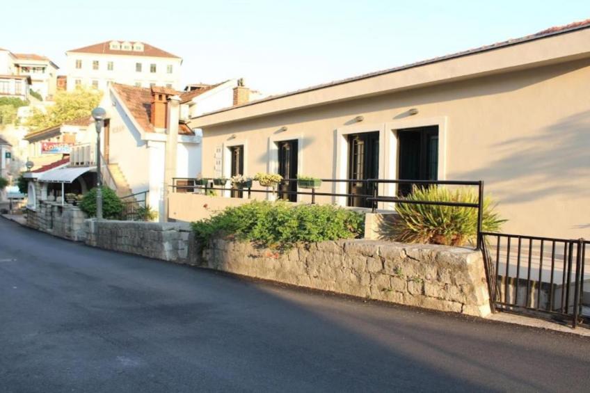 City & Sea Escape – A Perfect Stay in Herceg Novi - Two Bedroom Apartment with Seaview - foto 24