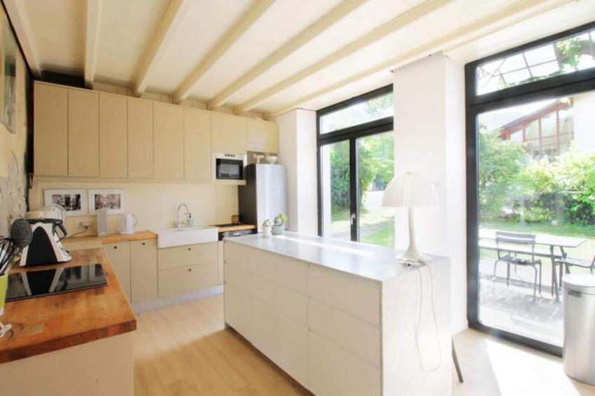 Maison Familiale, Cadre Paisible Et Piscine ! - foto 5