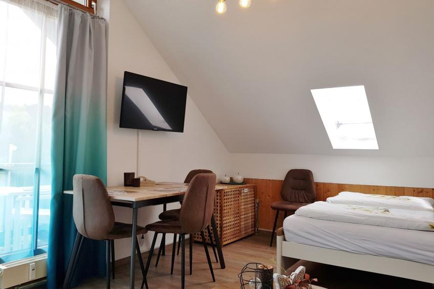 Charmante Wohnung in Langfurth mit Kleinem Balkon - foto 5