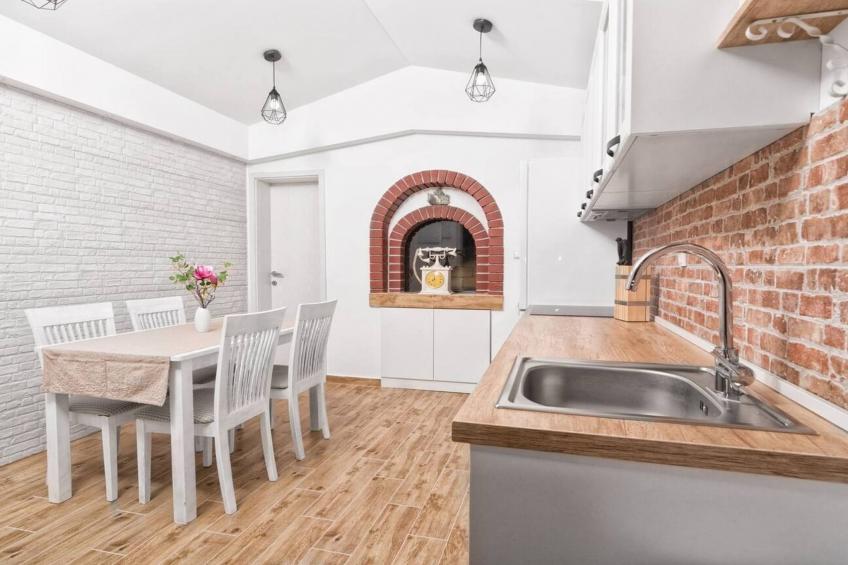 Hidden Gem Holiday Home with Pool in Kastel Stafilic - Two Bedroom Holiday Home with Pool - foto 4