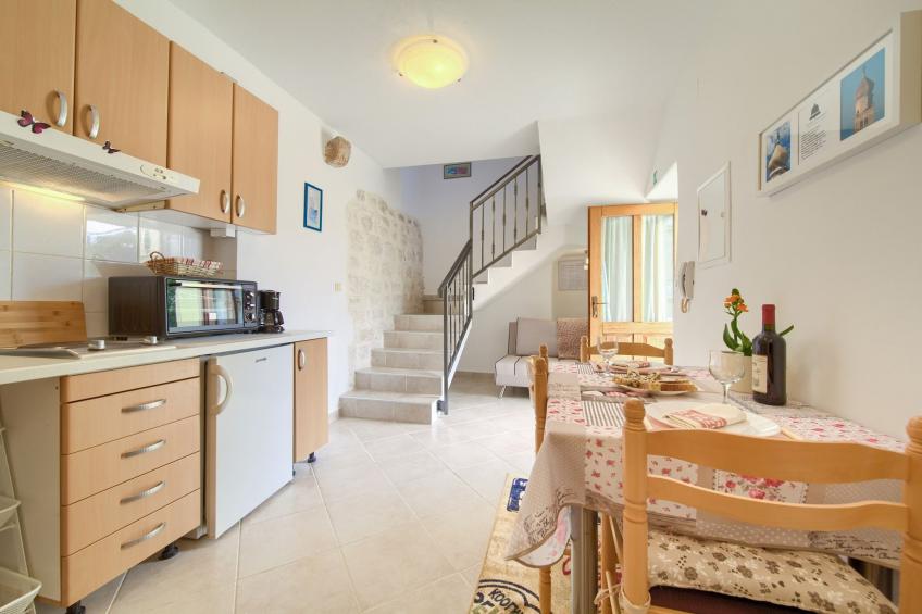 Chic and Charming Krk Downtown Apartments - Standard Studio Apartment (owner Bishop) - foto 6