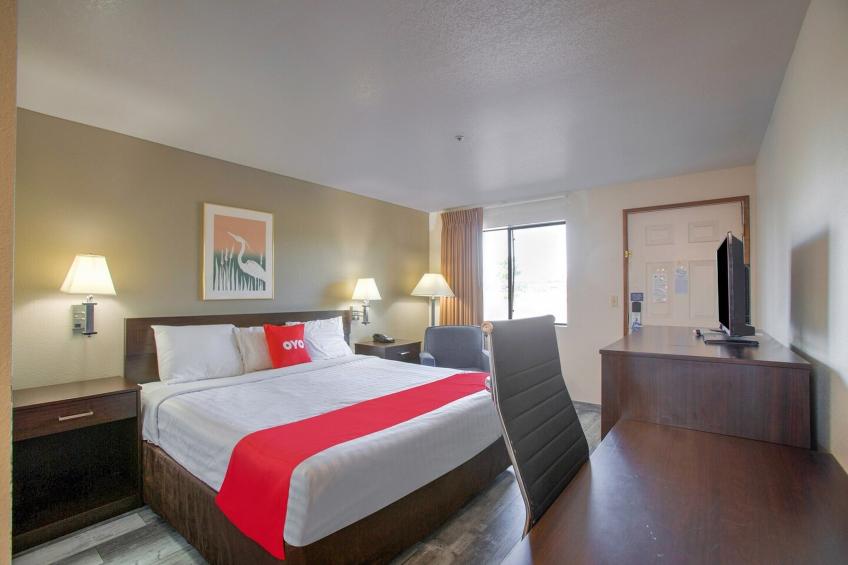 Queen Bed Accessible - foto 13