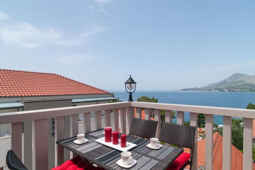 Gemütliche Wohnung in Omiš mit Privatem Balkon - foto 2