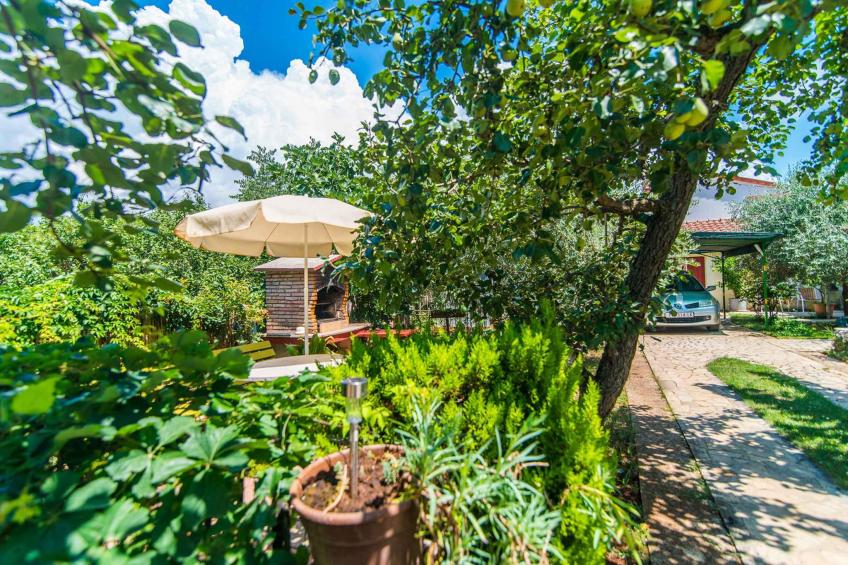 Vakantiewoning met terras - BF-PNJZ7 - foto 4