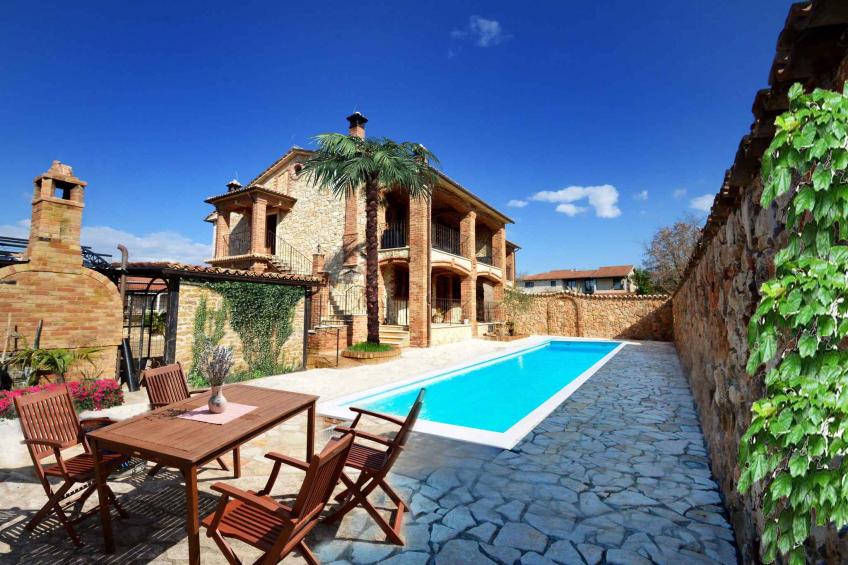 appartement de vacances avec piscine et le style toscan - BF-KVVZ