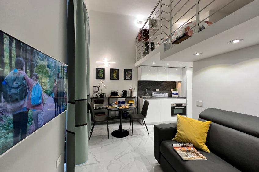 San Martino' Studio mit Terrasse