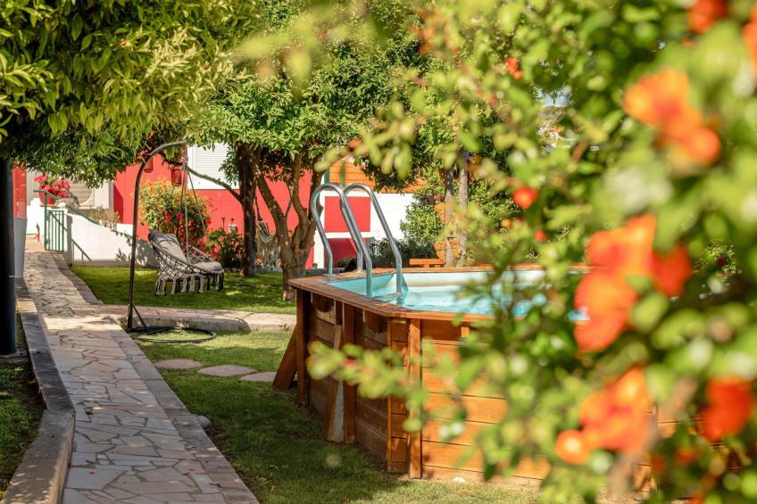 Nette Wohnung mit Kleinem gemeinsamem Pool