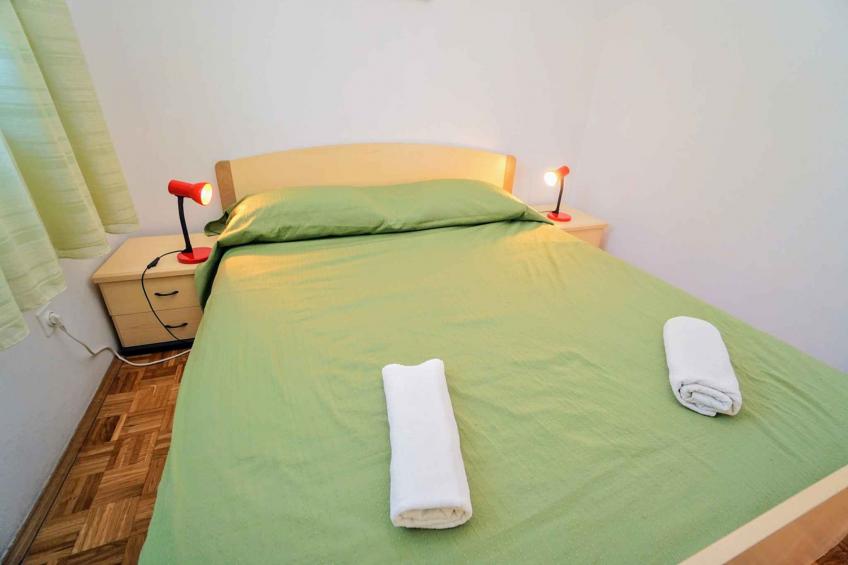 Vakantiewoning met terras en airconditioning - VW-NC8YC - foto 16