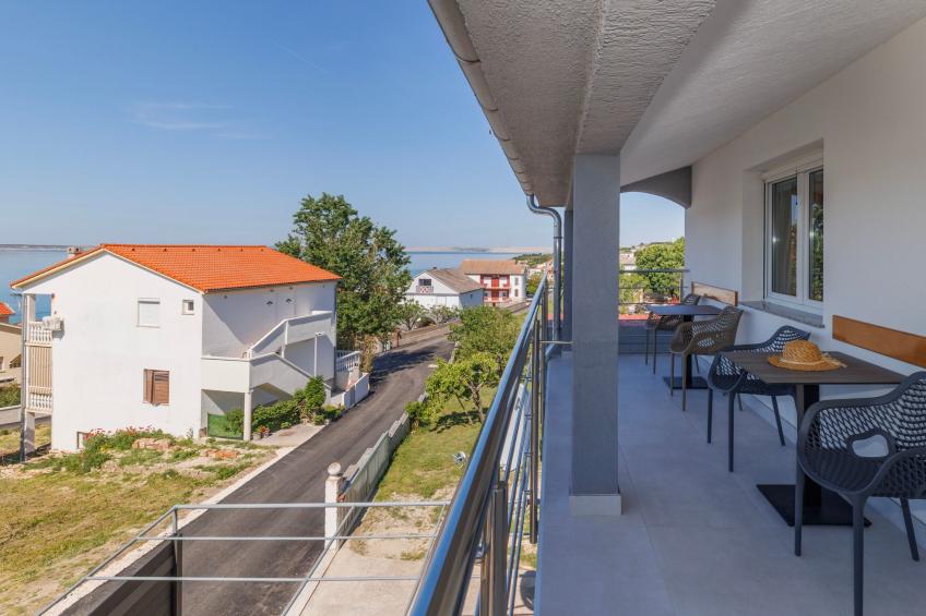 "Zara" mit Blick auf das Wasser - foto 19