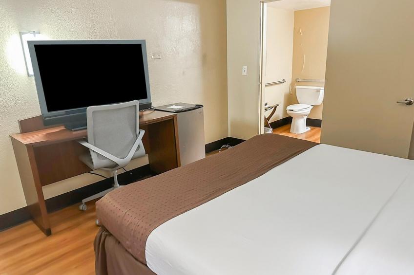 King Bed Accessible - foto 35