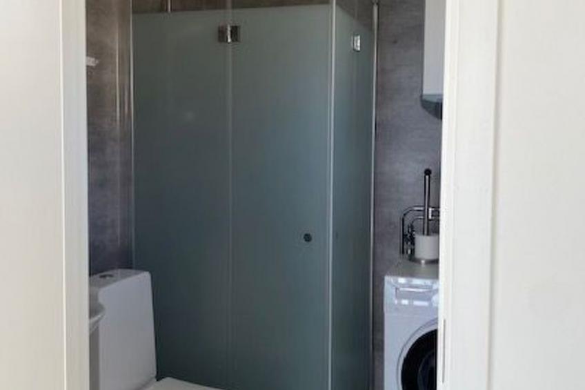 Ein  kleines Holzhaus - foto 10