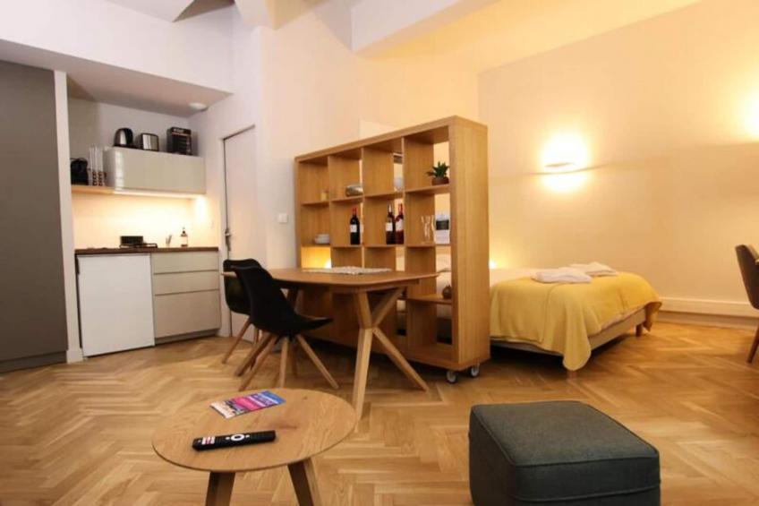 Superbe Appartement Typiquement Bordelais En Hypercentre Pour 4 Personnes - foto 6