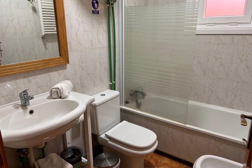 Apartment mit Balkon und Meerblick - foto 6