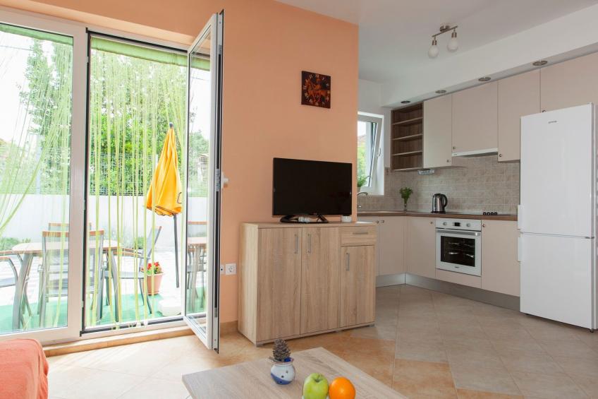 "Dinka" mit Terrasse - foto 8