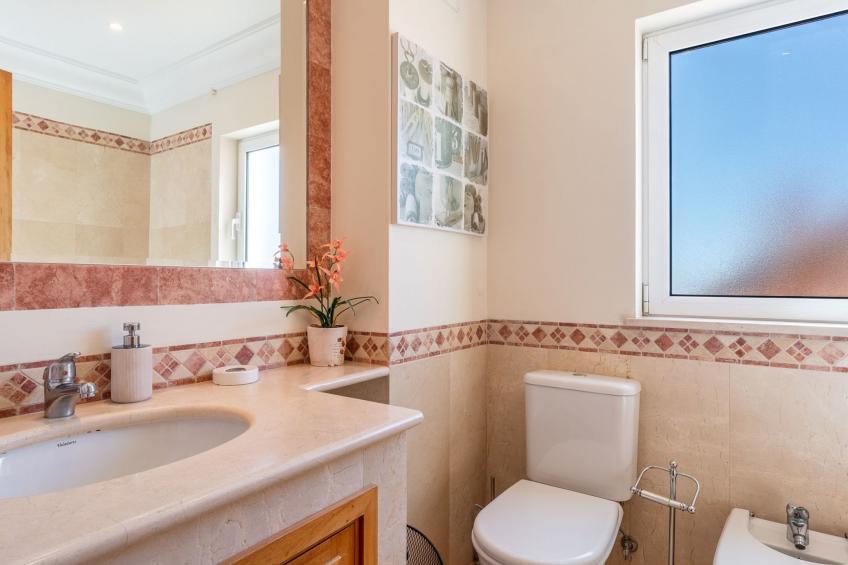 Elegante Ferienwohnung mit Gemeinschaftspool und Wellnessbereich - foto 20