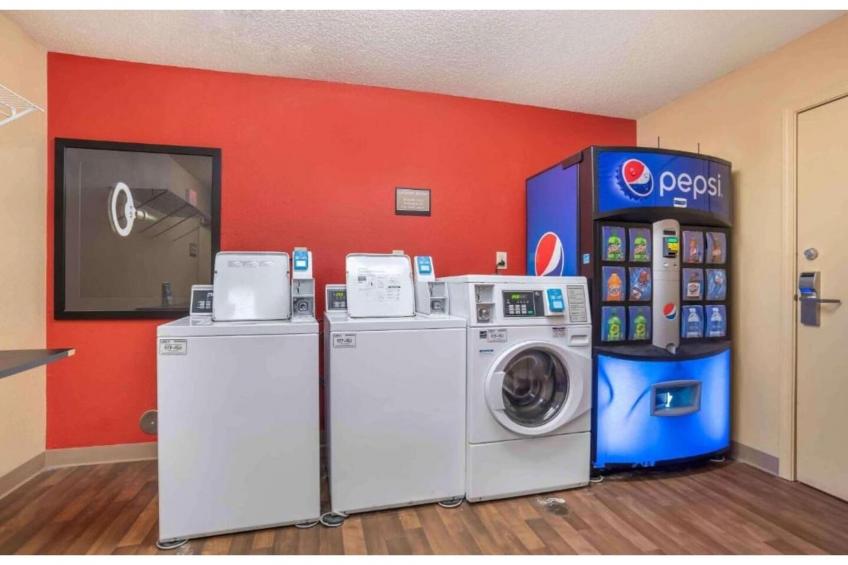 1 Queen Bed | Non-Smoking, Kitchen, Sofa-Bed - foto 5