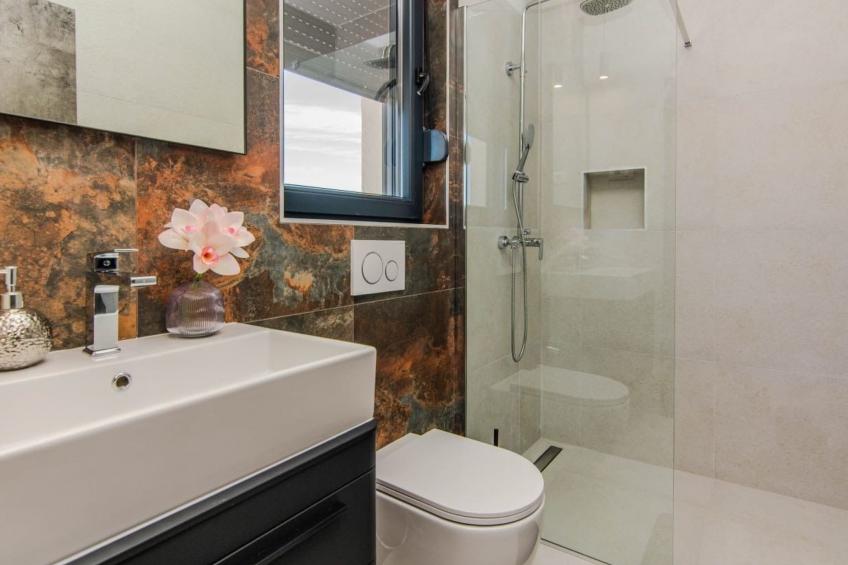 Neues modernes Poolhaus in Privlaka - foto 41