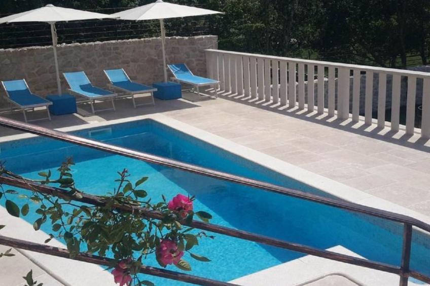 Schöne Steinvilla mit beheiztem Pool und Sauna - foto 5