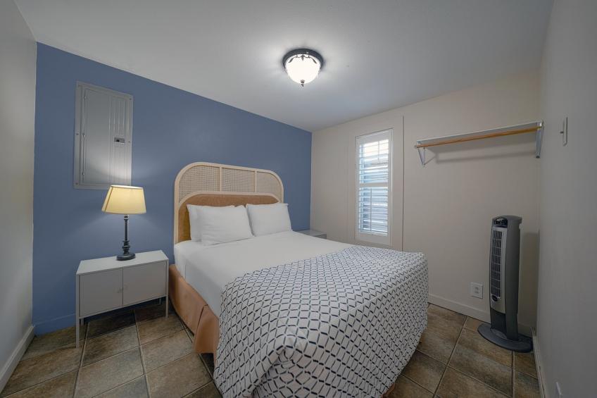 US_EAS002_Queen Bed - foto 20