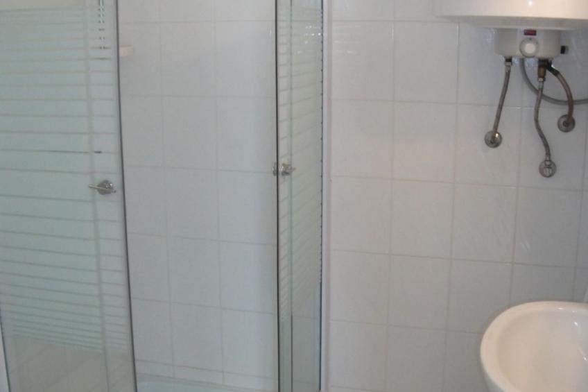 mit Terrassen, Balkonen sowie Parkplatz - foto 10