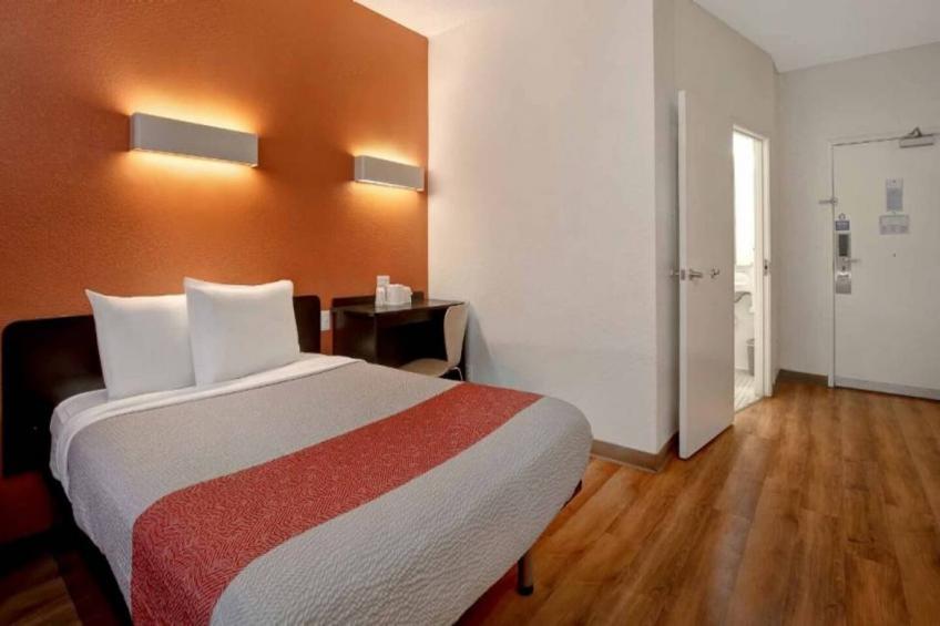 1 Queen Bed - foto 10