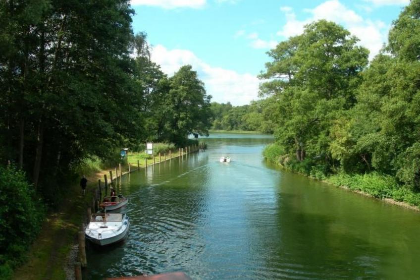 Wasserschleuse in Wesenberg-Strasen - foto 12