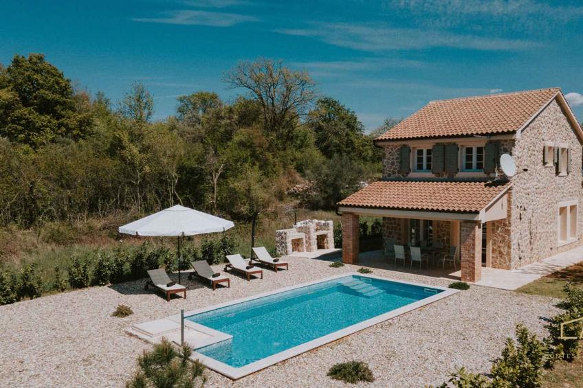 Villa met zwembad en airconditioning - BF-HMCGJ - foto 6