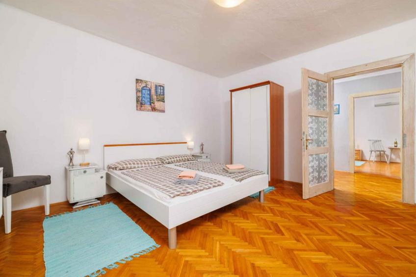 Maison de vacances chambre familiale traditionnelle avec jacuzzi - BF-5RKXM - foto 21