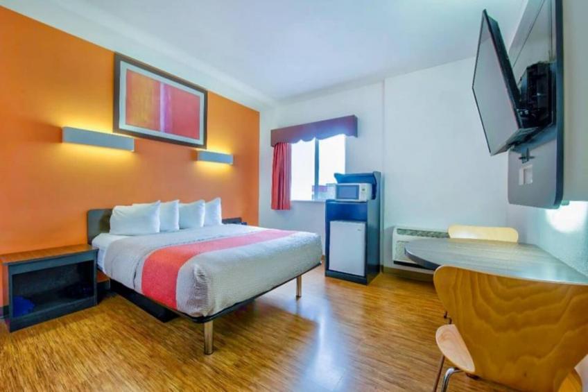 1 QUEEN BED  NON-SMOKING - foto 15