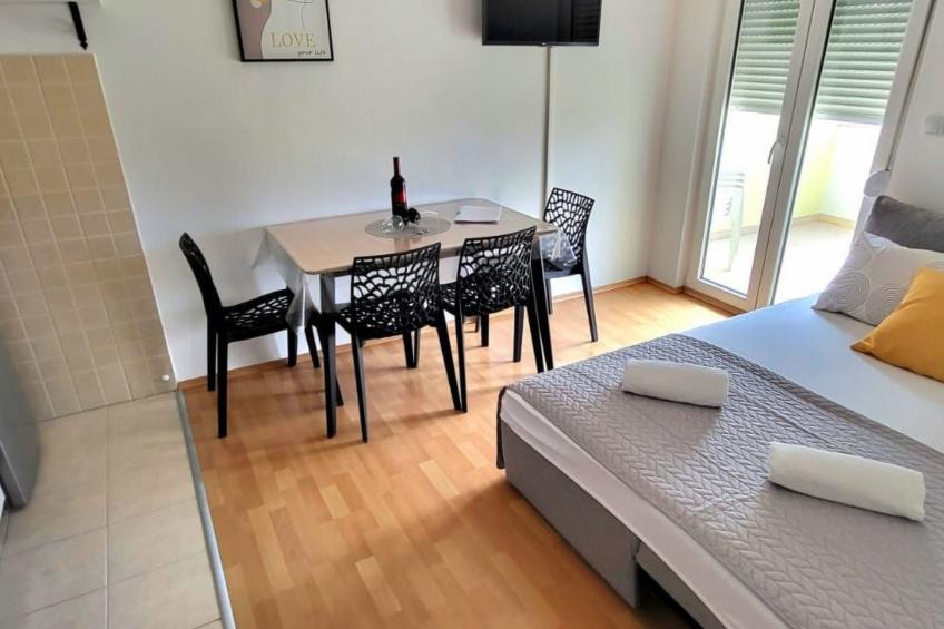 Appartement mit Balkon - foto 7