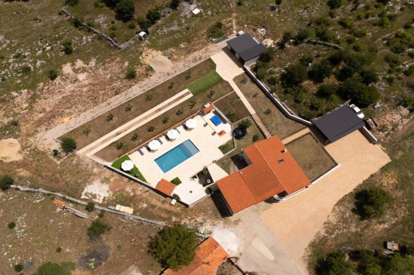 Five Bedroom Villa With Pool - foto 42