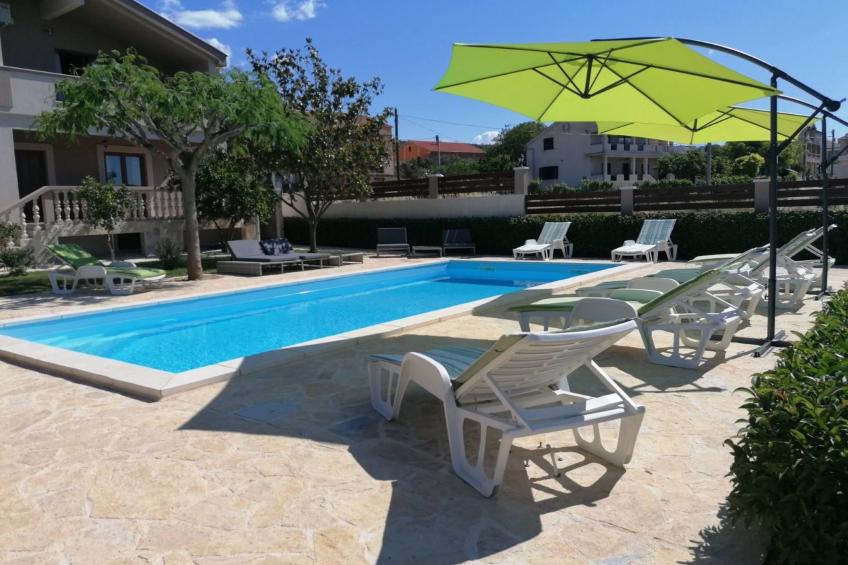 Angenehmes Haus in Posedarje mit großem Garten - foto 31