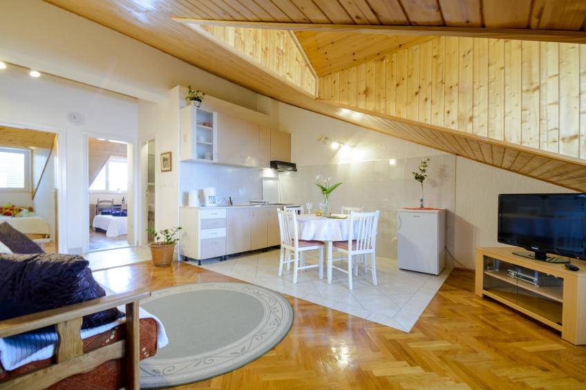 Apartment Matic - Two-Bedroom Apartment - foto 4