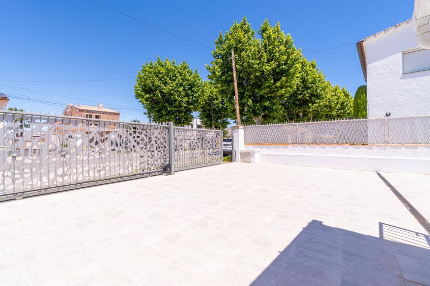 0100-LLOBREGAT 25 B - foto 42