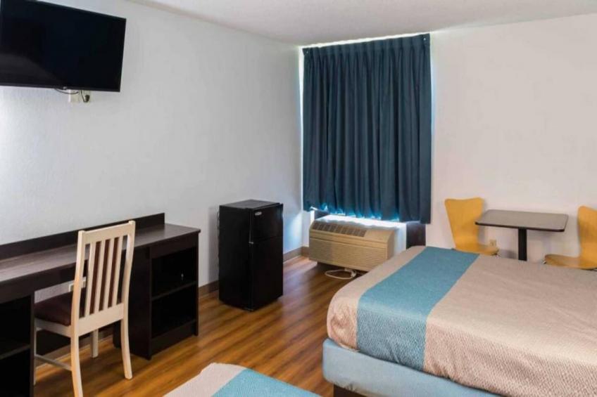 2 Queen Beds  Non-Smoking - foto 3