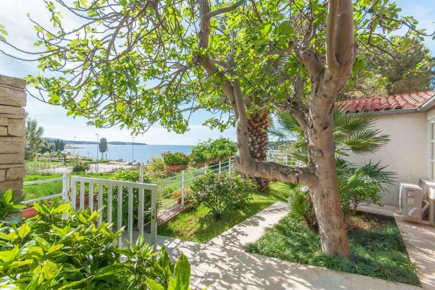 Ferienwohnung mit Klimaanlage, Balkon und Meerblick in Pula - BF-Y29M8 - foto 13