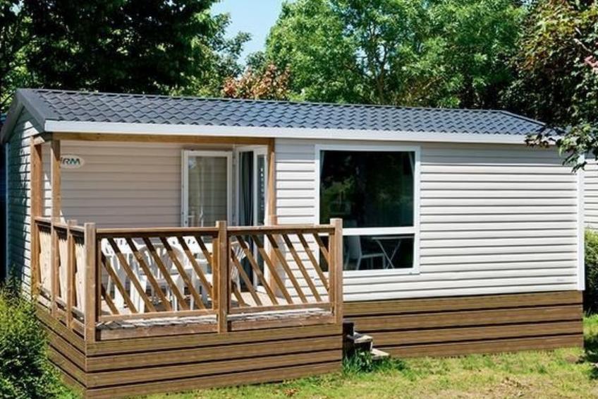 in Hohenlychen mit Grill, Loggia 1