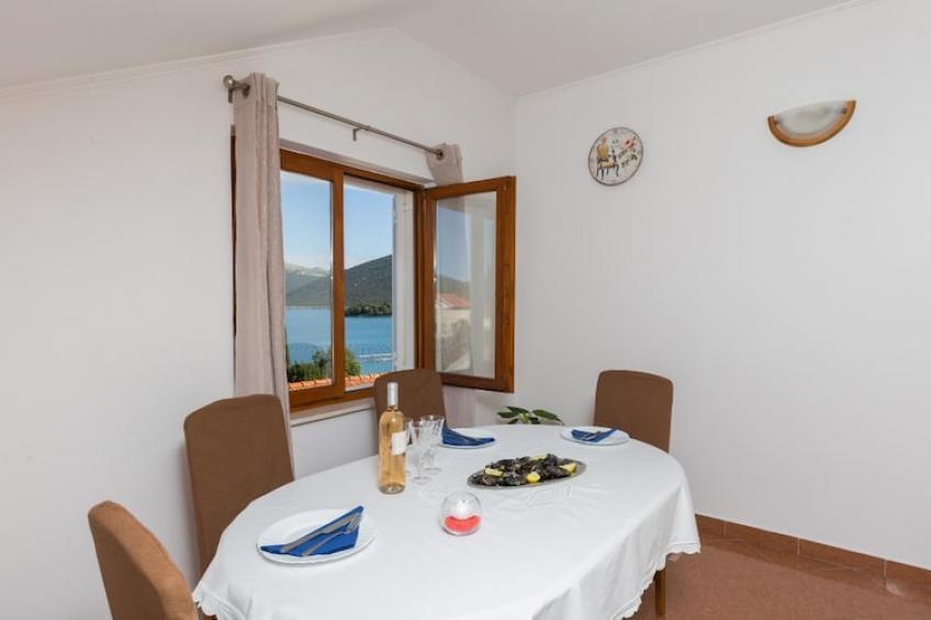 Apartments Memunić - Comfort One Bedroom Apartment with Balcony and Sea View (VELIKI) - foto 3