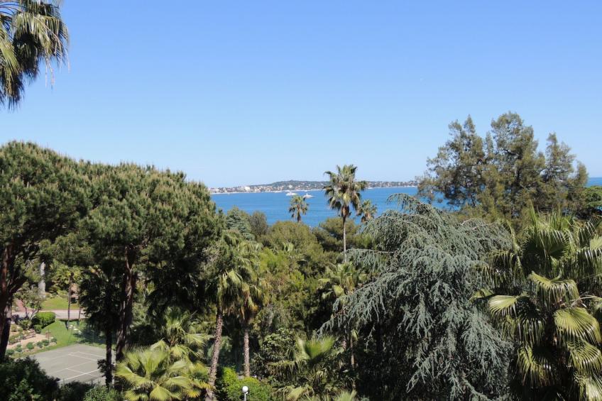 Studio Vue mer standing proche Cannes - foto 17